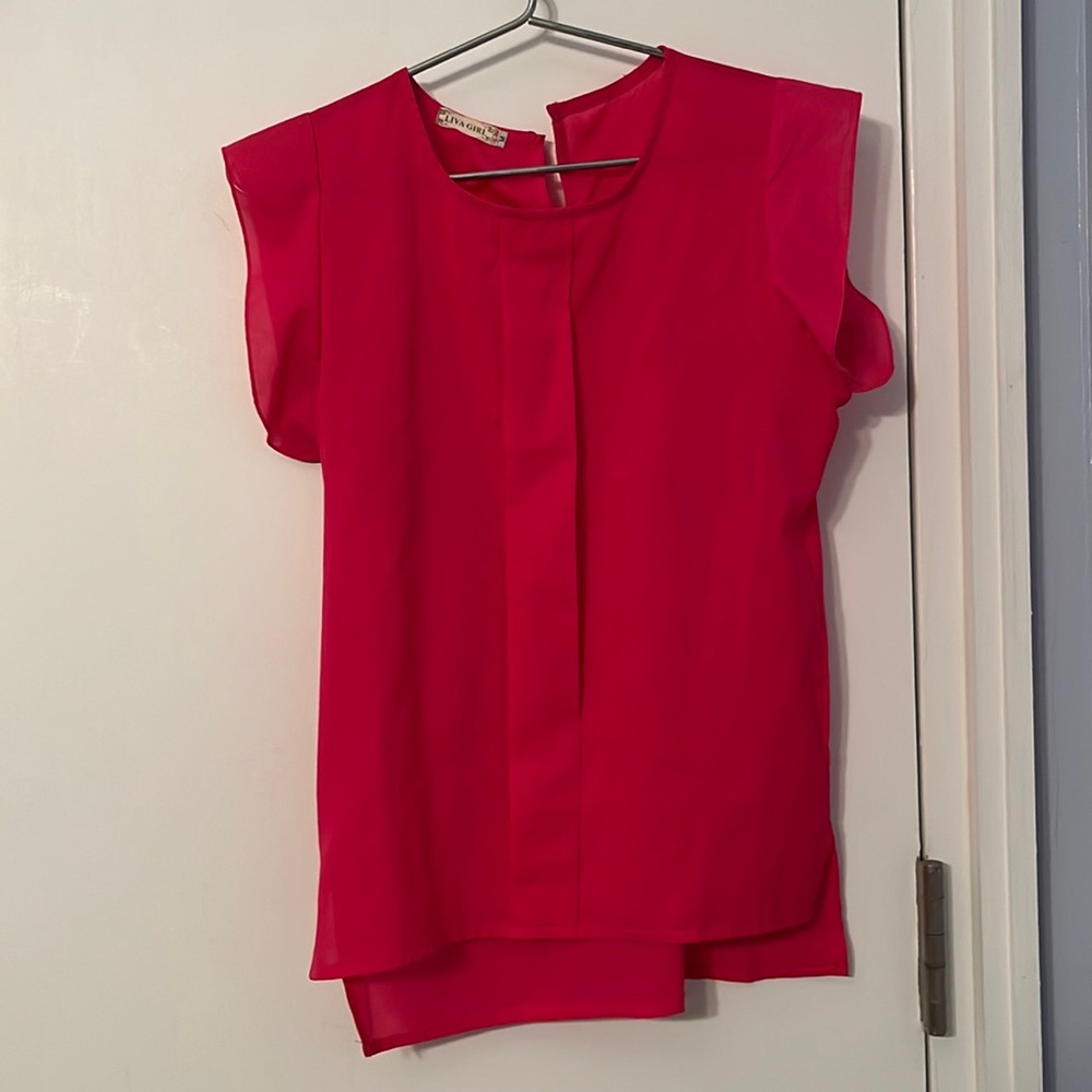 Pink short sleeve shirt